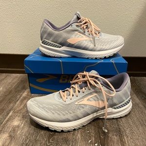 Brooks Ravenna 10 Running Shoes